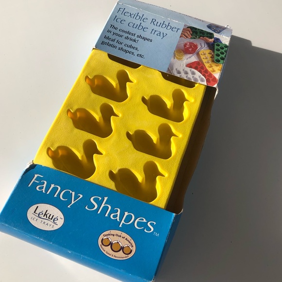 Duck Shaped Ice Cube Trays - Picture 3 of 7